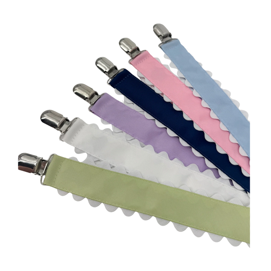 Scallop Trim Paci Clip